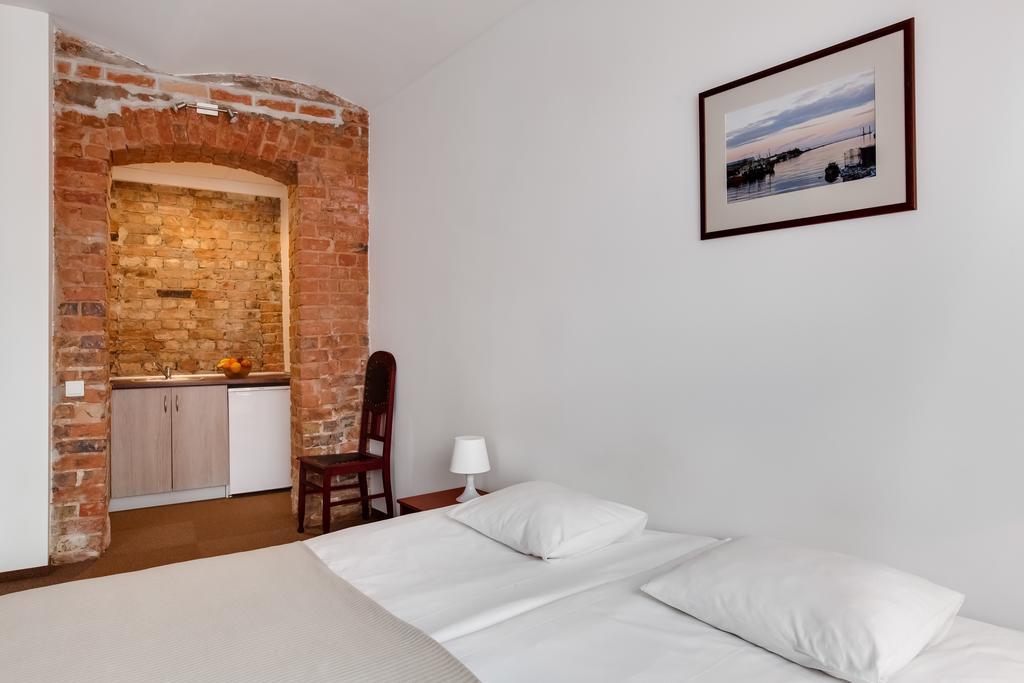 Viesnīca Janne Hotel